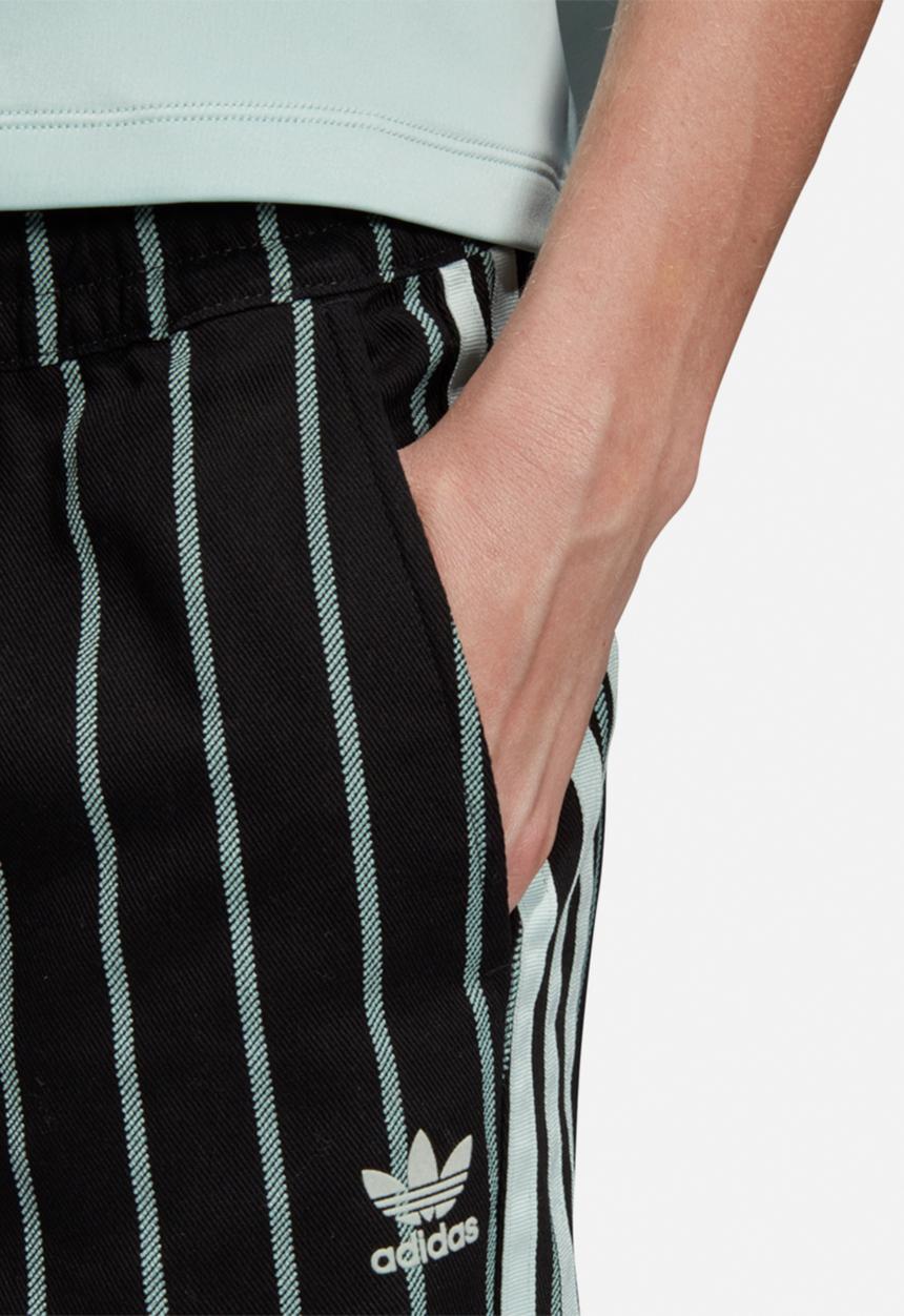 adidas Originals - Track pants - black & mint