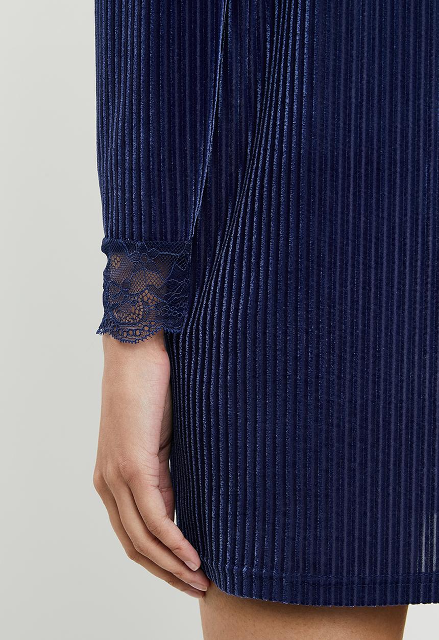 ONLY - Keshia long sleeve pleated dress - blue
