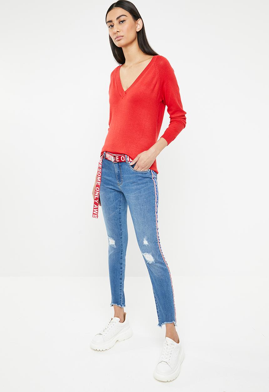 ONLY - Laura long sleeve v-neck pullover - red