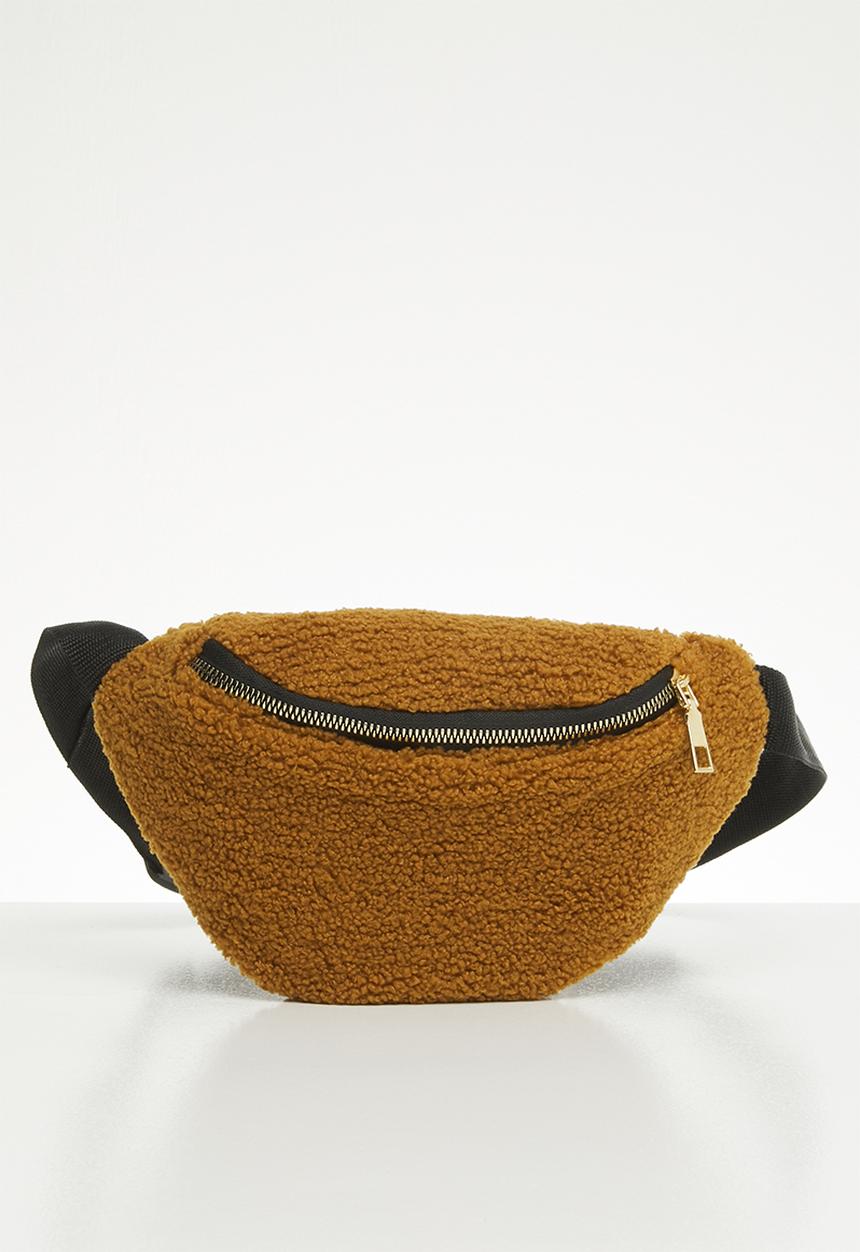 Superbalist - Faux sherpa waist bag - tan