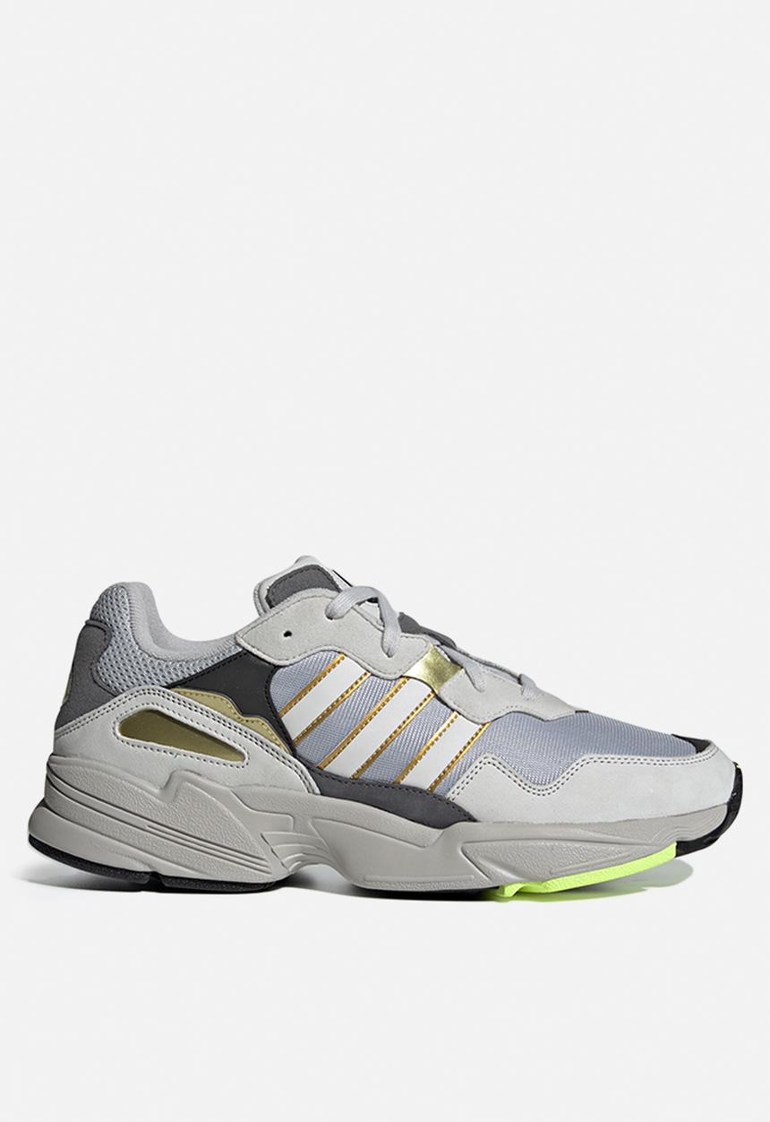 adidas Originals - YUNG-96 - silver met, grey one f17 & gold met