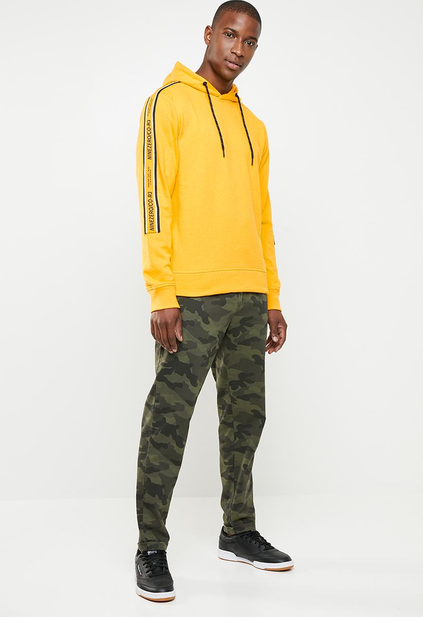 Jack & Jones - Jcovision hood - yellow