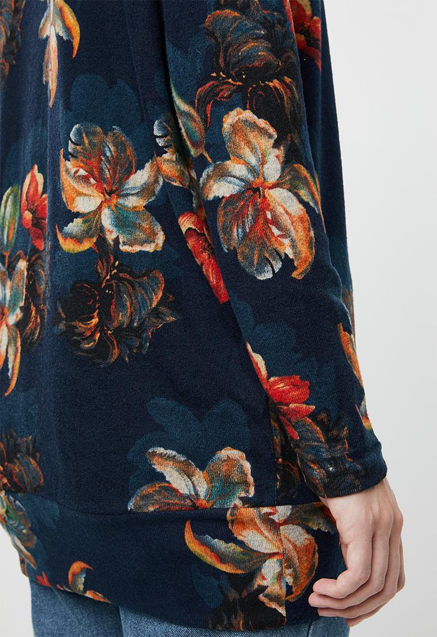 Revenge - Floral long sleeve top - multi
