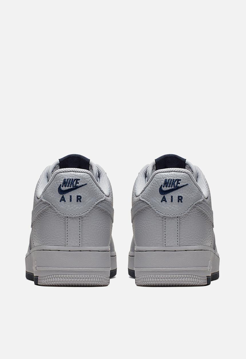 Nike - Nike Air Force 1 '07 1 - wolf grey / obsidian / wolf grey