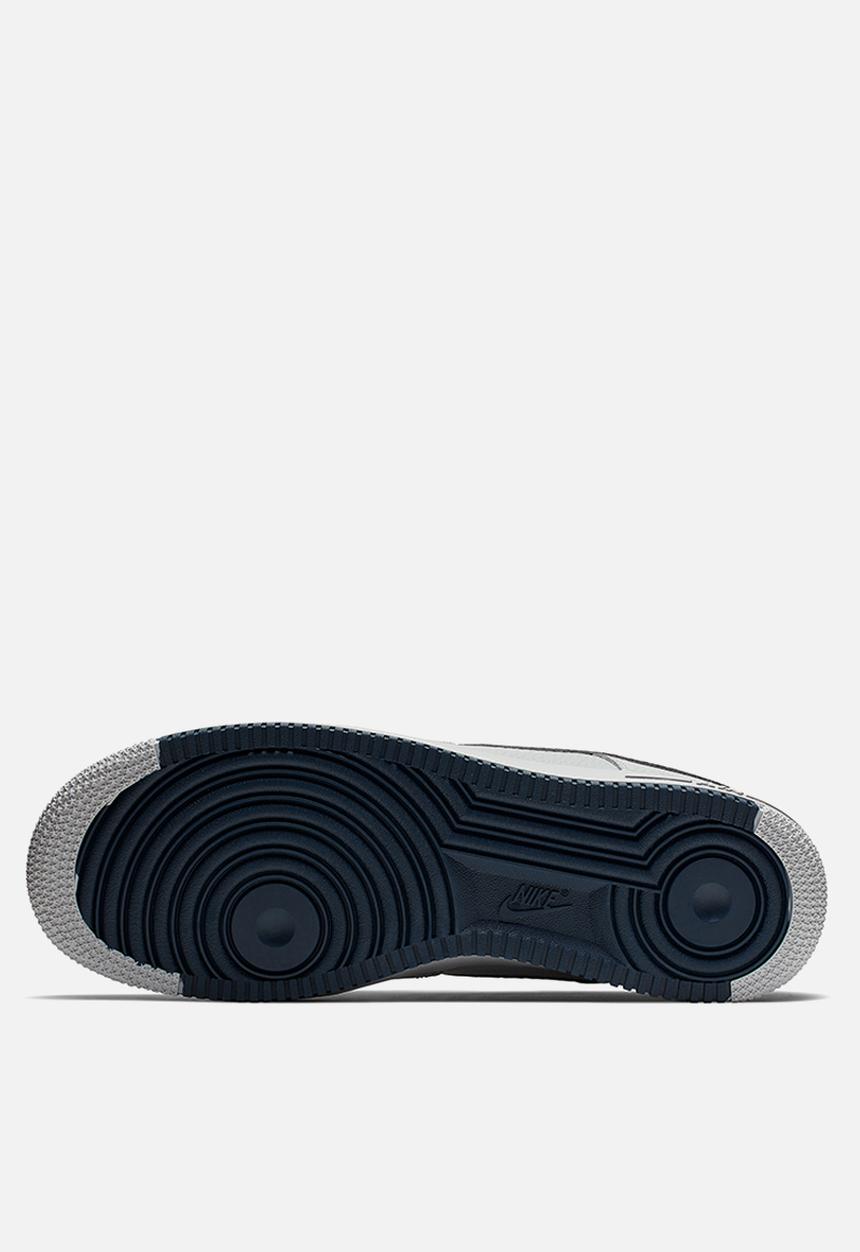 Nike - Nike Air Force 1 '07 1 - wolf grey / obsidian / wolf grey
