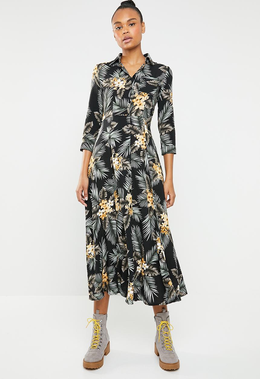 Revenge - 3/4 sleeve flared maxi shirt dress - multi