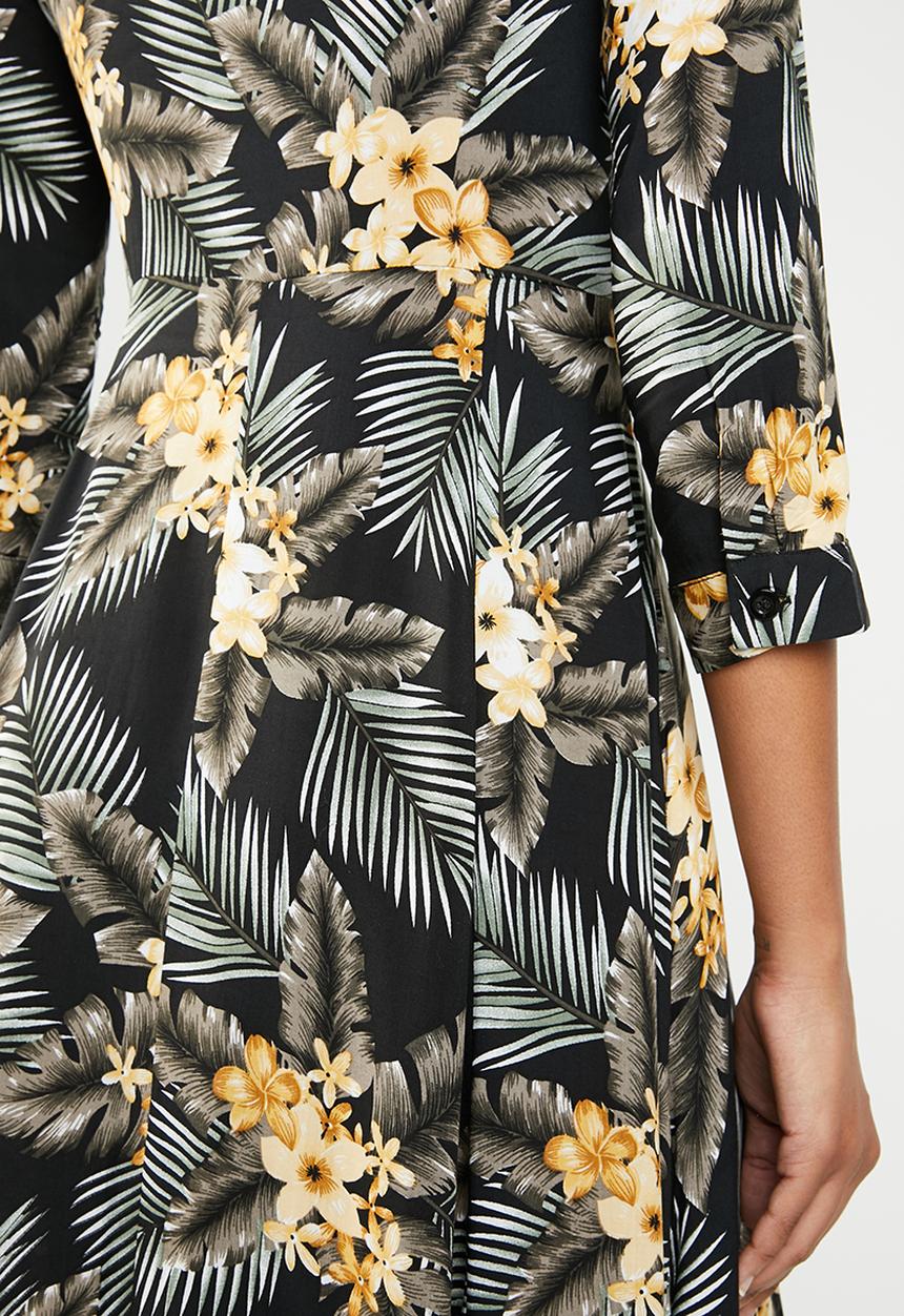 Revenge - 3/4 sleeve flared maxi shirt dress - multi
