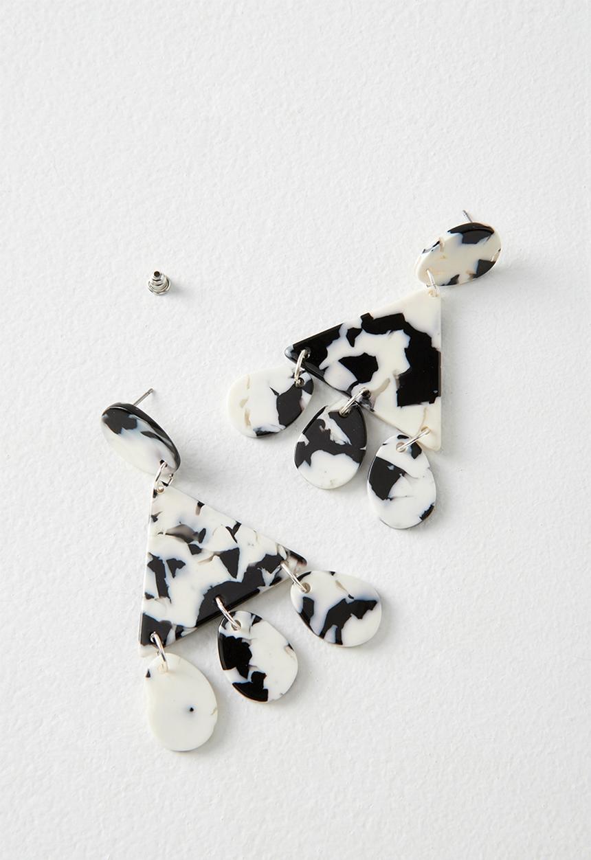 Cotton On - Vanuatu earring - black & white