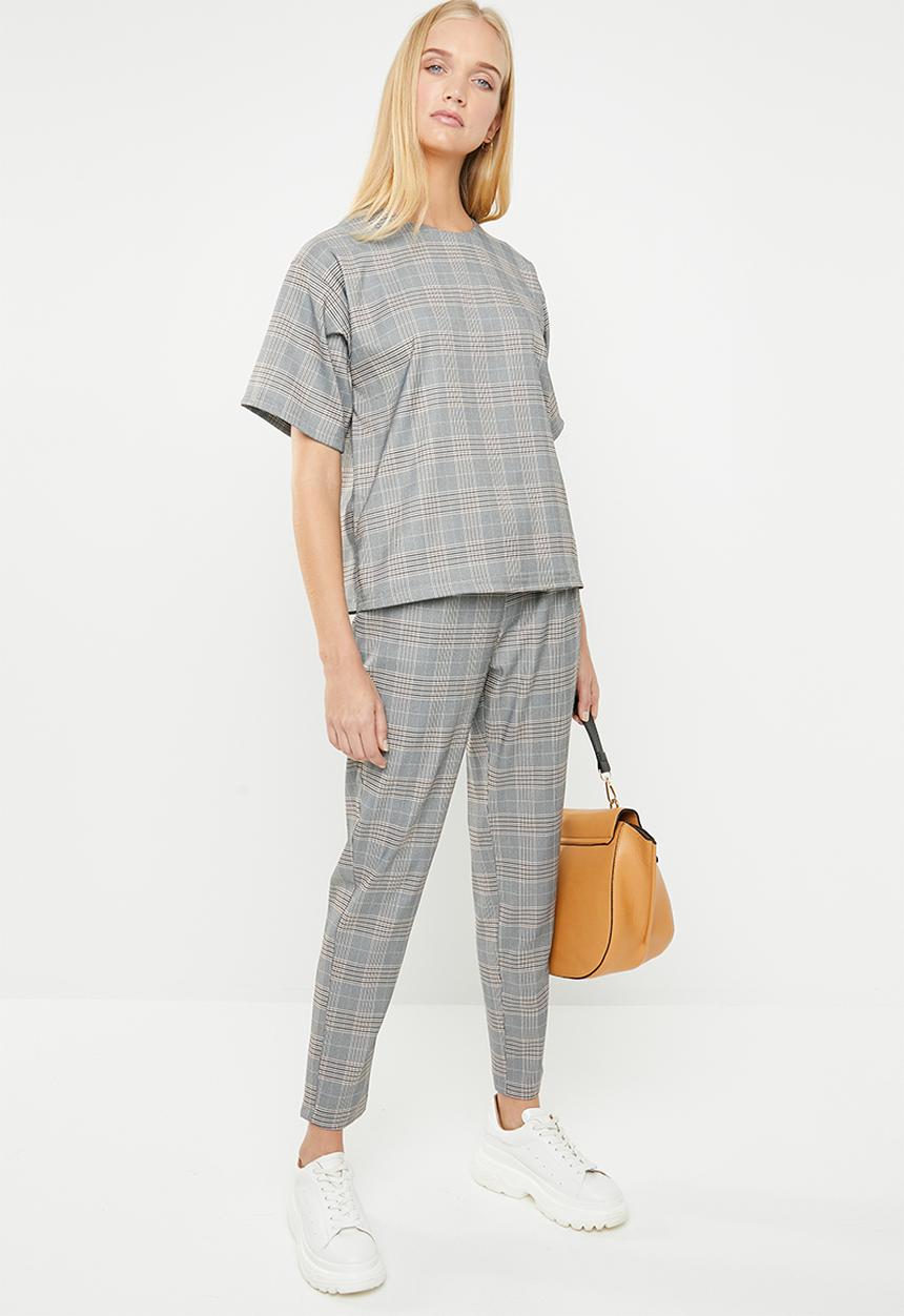 Superbalist - Boxy check T - brown & grey