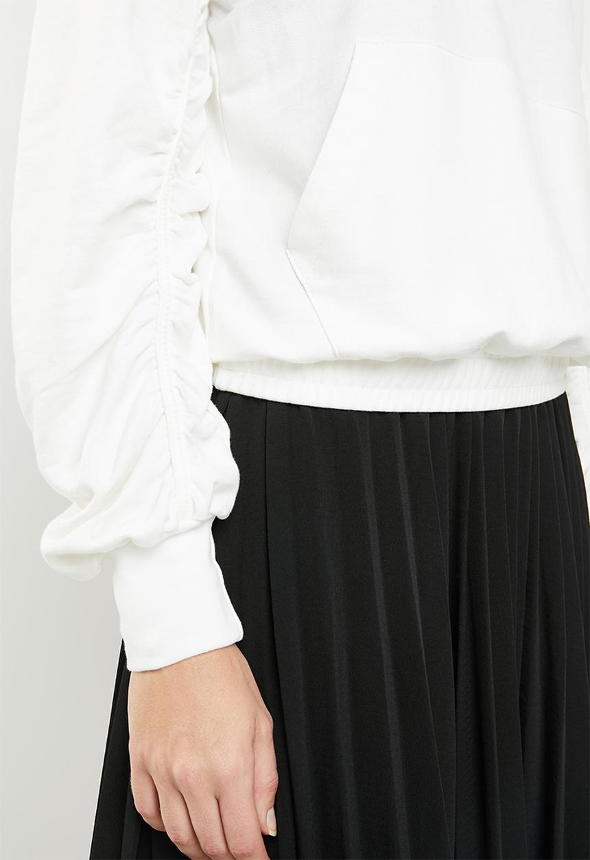 Superbalist - Rouched sleeve sweat - cream