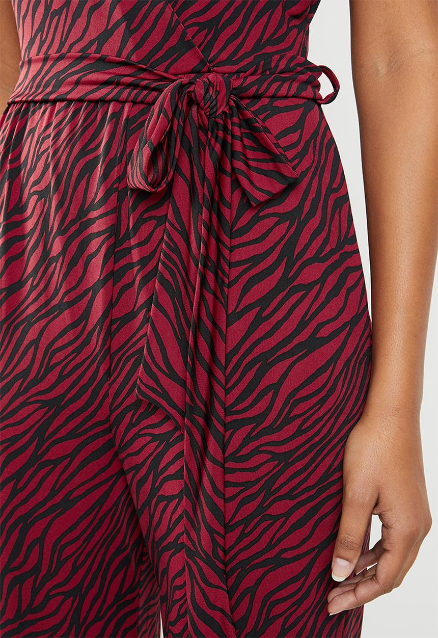 Superbalist - Wrap jumpsuit - black & red 