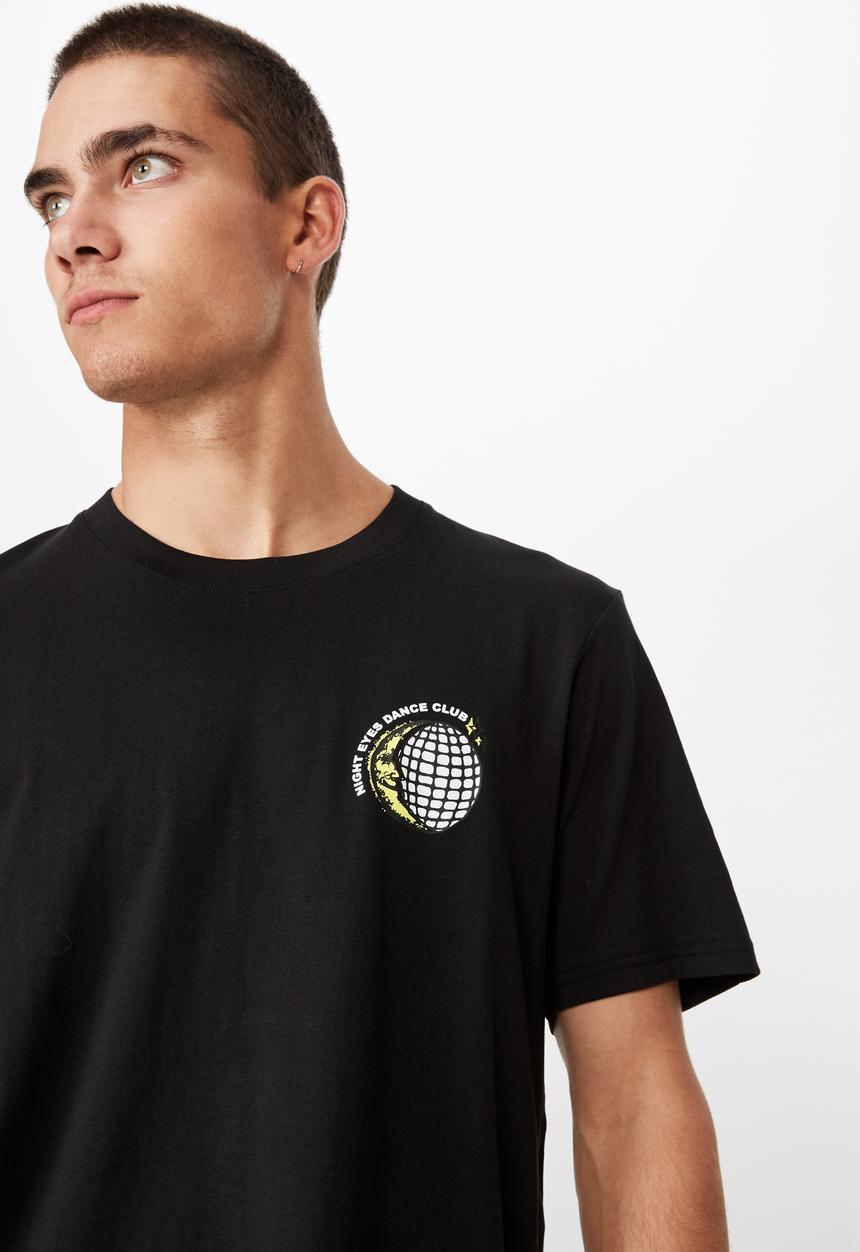 Cotton On - Night eyes tbar art T-shirt - black