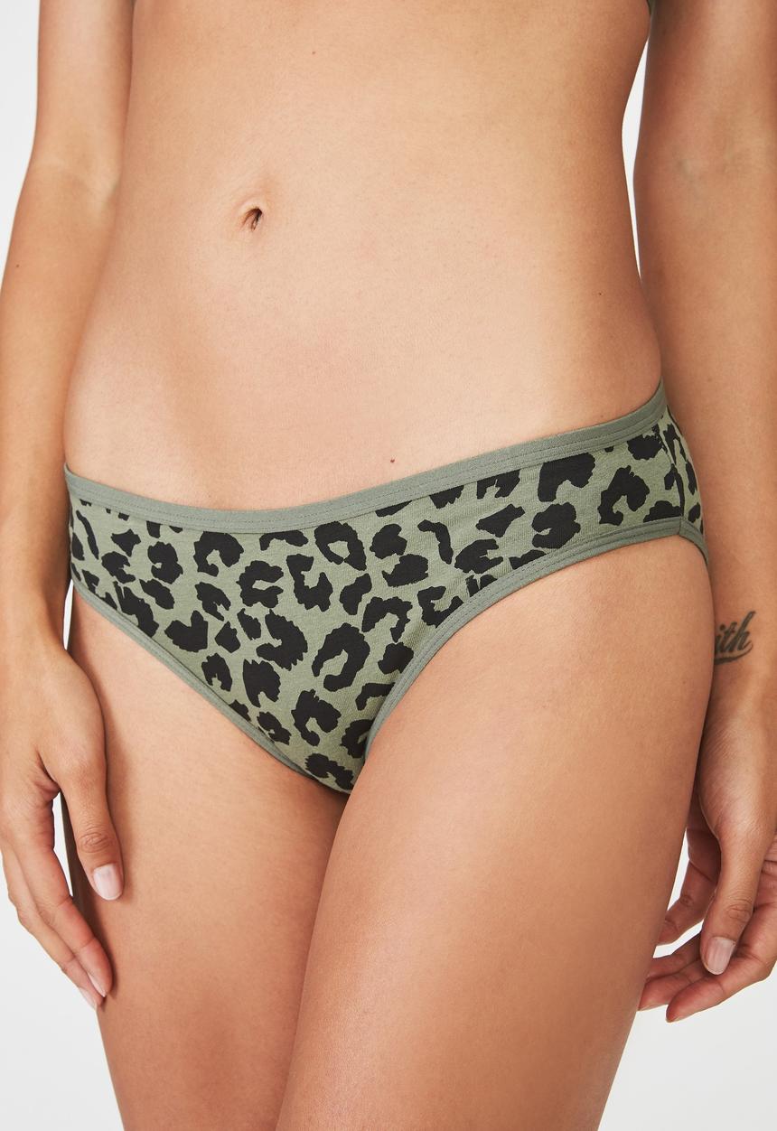 Cotton On - Leopard cotton flat elastic bikini brief  - khaki