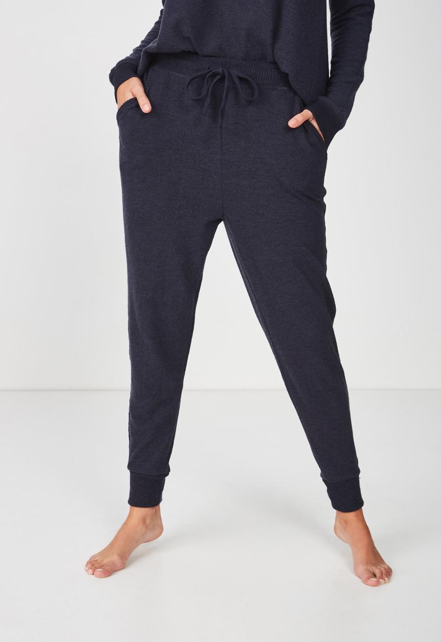 Cotton On - Supersoft slim fit pant  - navy 