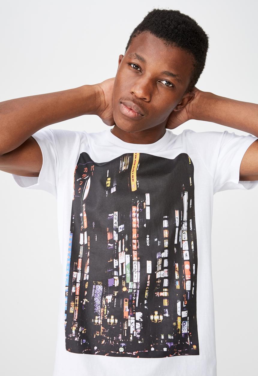 Cotton On - Tokyo Tbar photo T-shirt - white