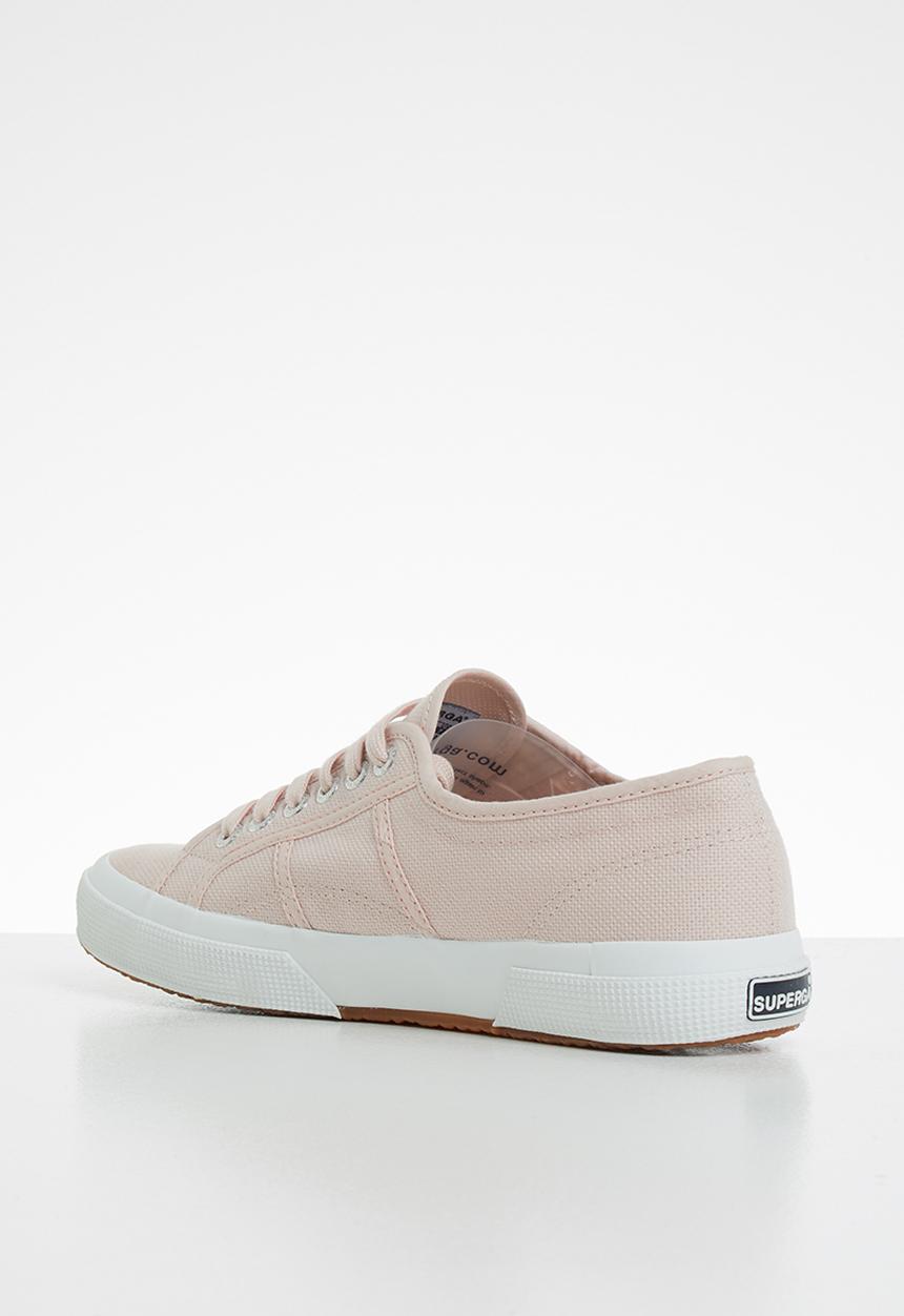 SUPERGA - 2750 Cotu Classic - Pink Skin/Gum Sole