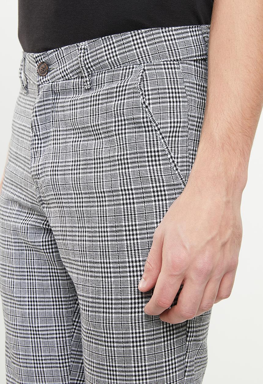 Superbalist - Slim fit check chino - black & grey