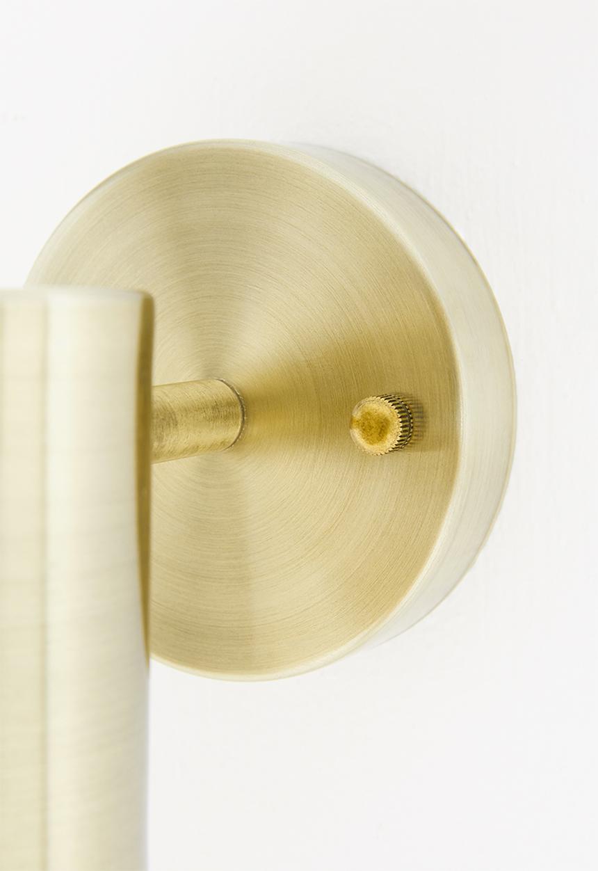 Sixth Floor - Savoy wall light - brass