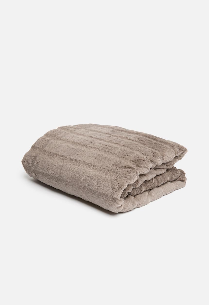 Hertex Haus - Mink faux fur throw - mauve