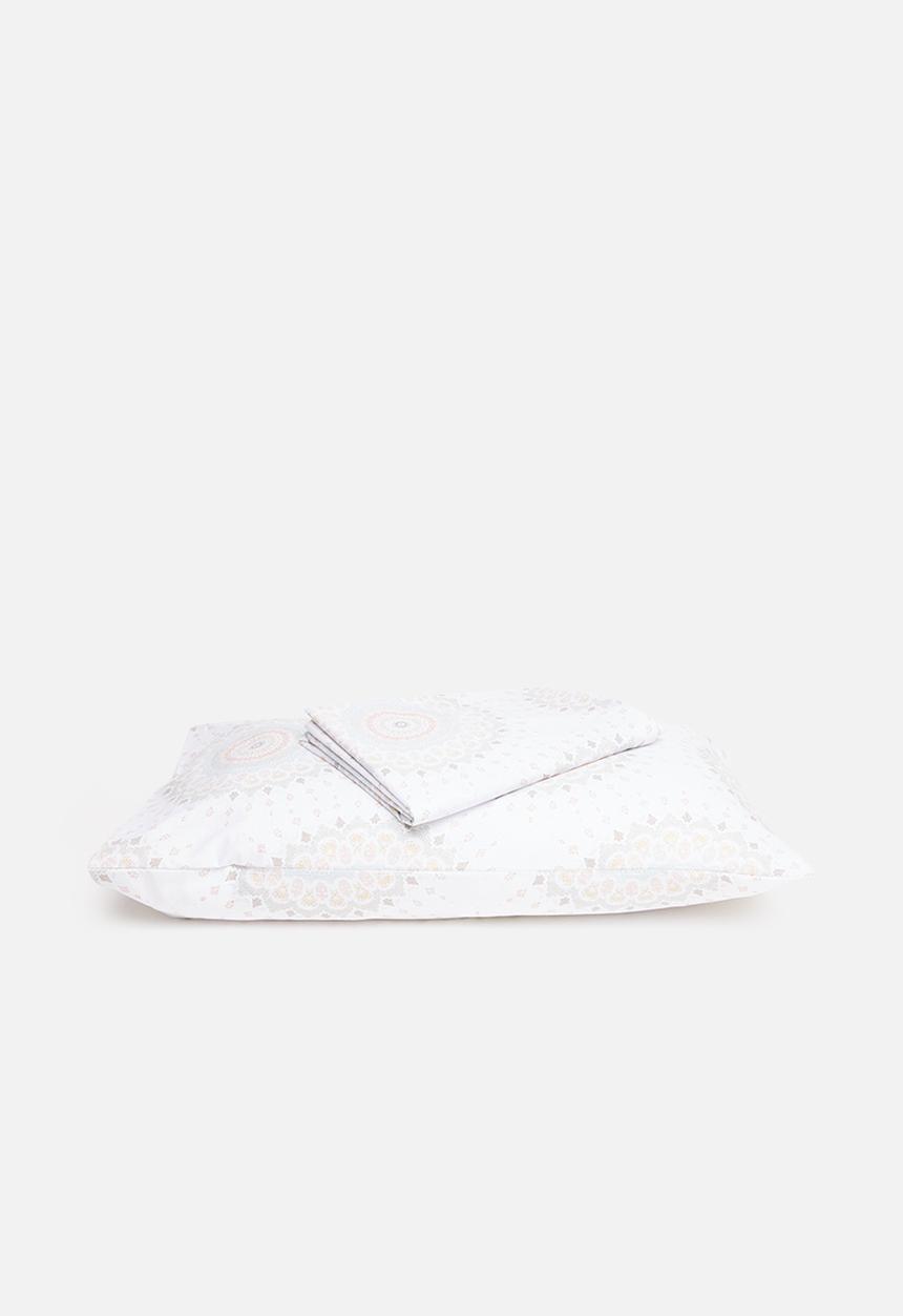 Sixth Floor - Bella printed duvet cover set
