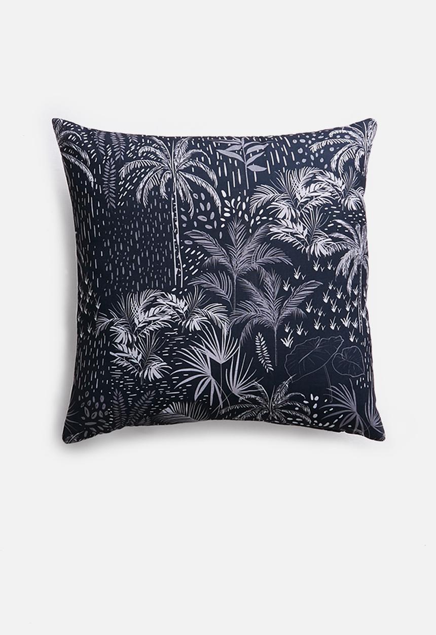 Grey Gardens - Arden cushion cover - black