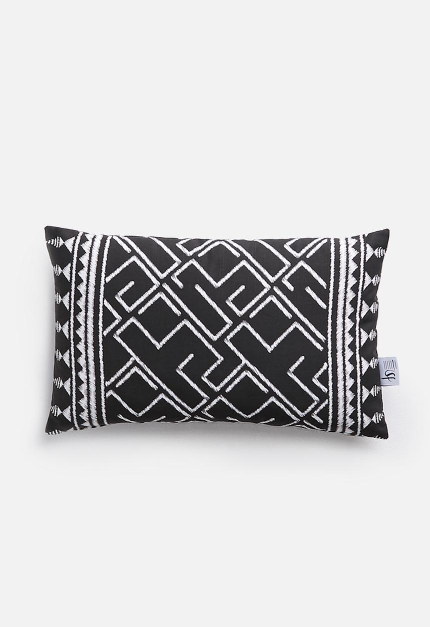 Sixth Floor - Belle cushion cover - black