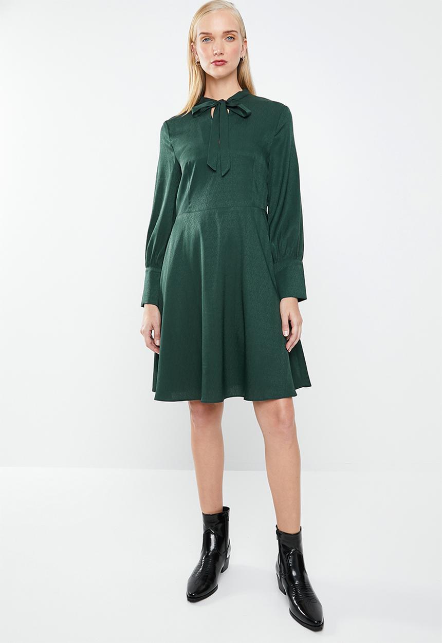 MANGO - Satin finish neck tie dress- green