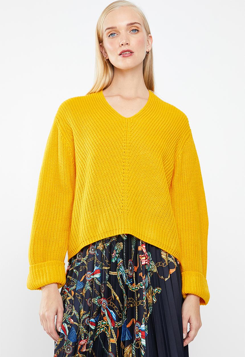 MANGO - Chunky v-neck knit sweater - yellow