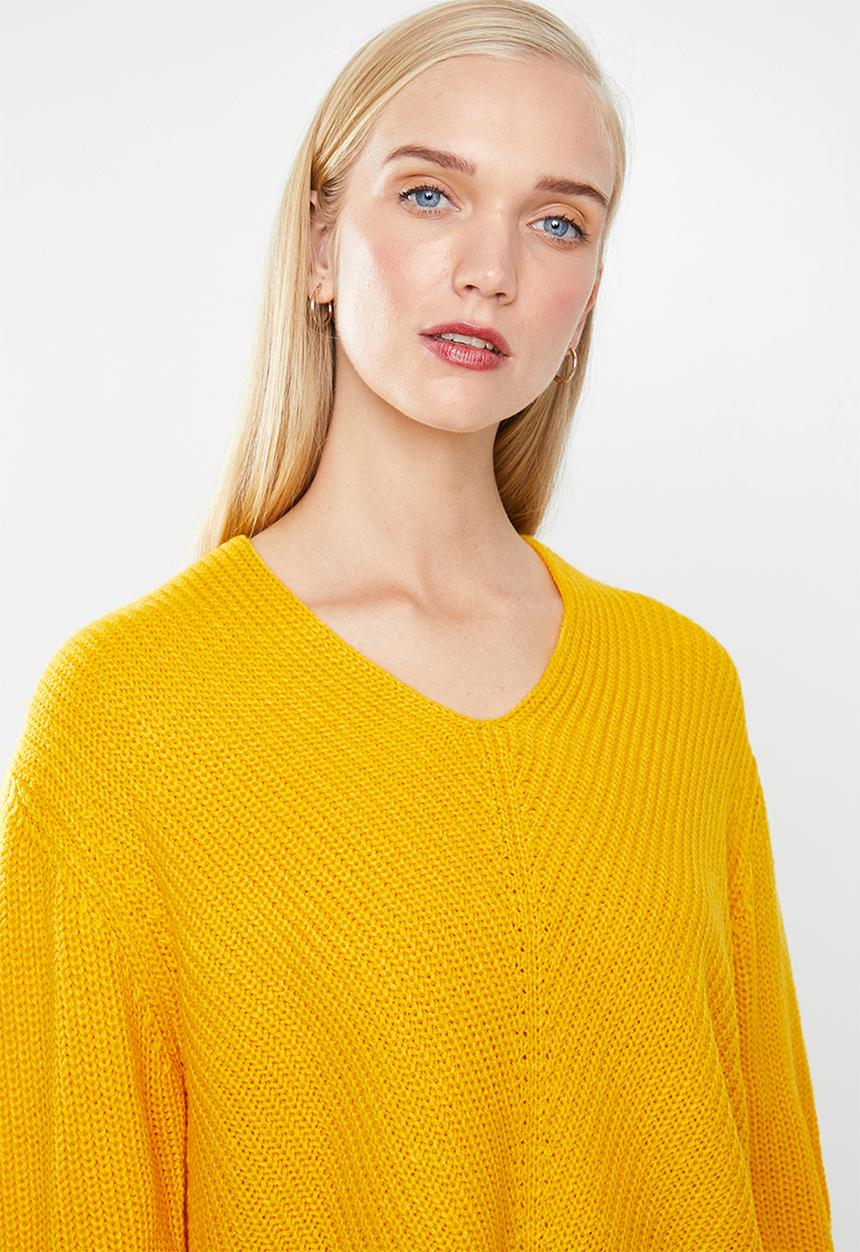 MANGO - Chunky v-neck knit sweater - yellow