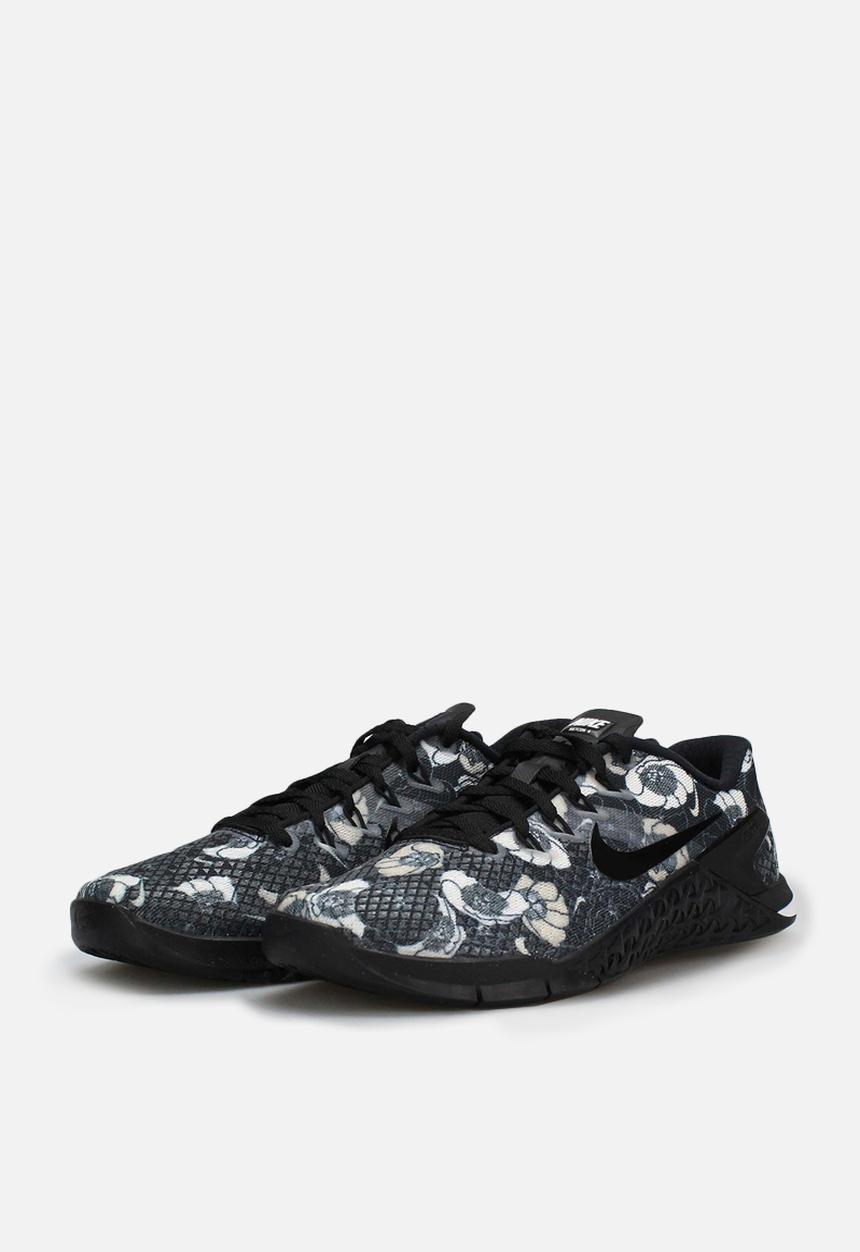 Nike - Metcon 4 XD Premium - black/black - white 