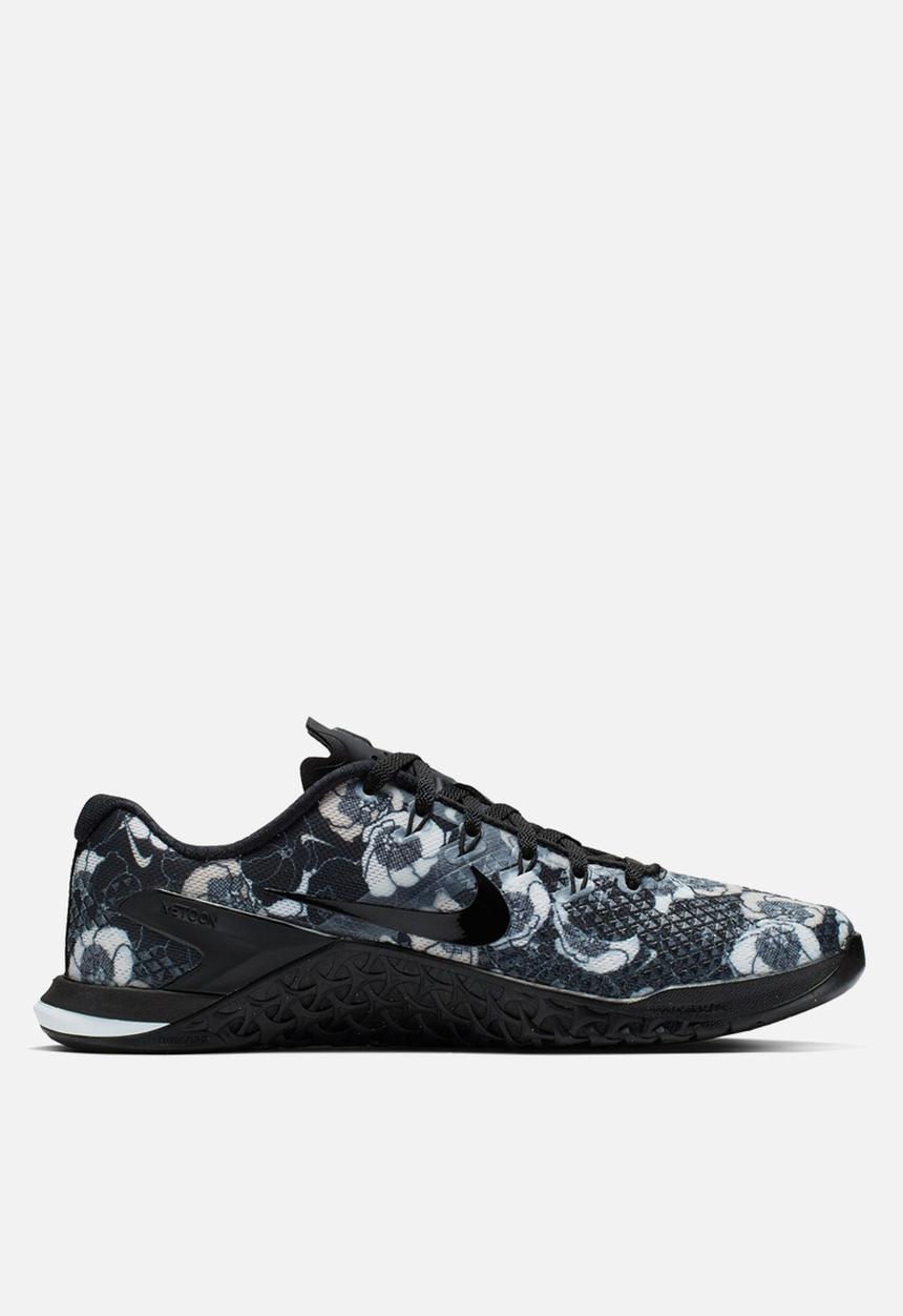 Nike - Metcon 4 XD Premium - black/black - white 