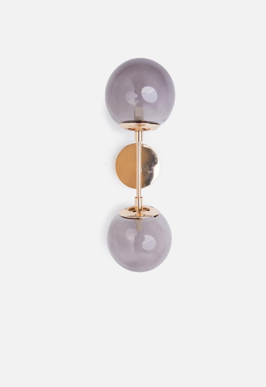 Sixth Floor - Zola wall lamp - brass/smoke