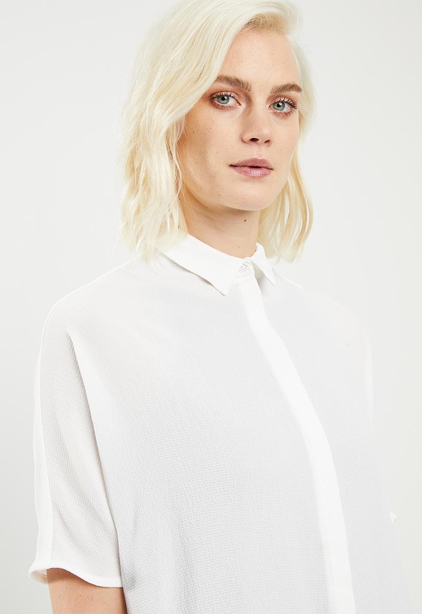 Superbalist - Georgette boxy shirt - white