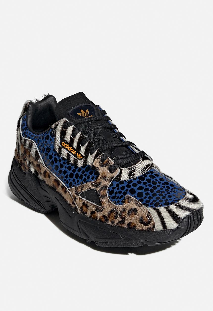 adidas Originals - Falcon W - Off White / Core Black / Bright Gold