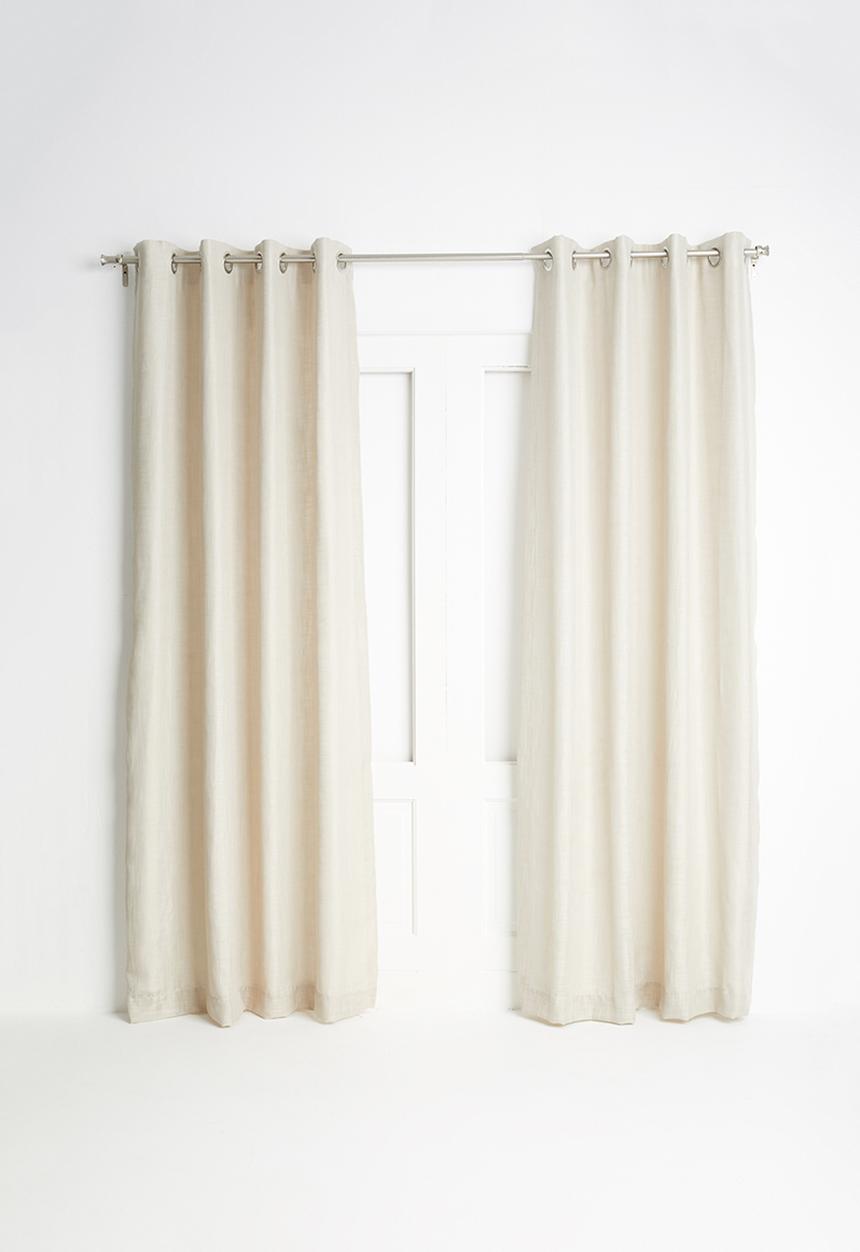 Sixth Floor - Slub lined eyelet curtain 2 pack - natural