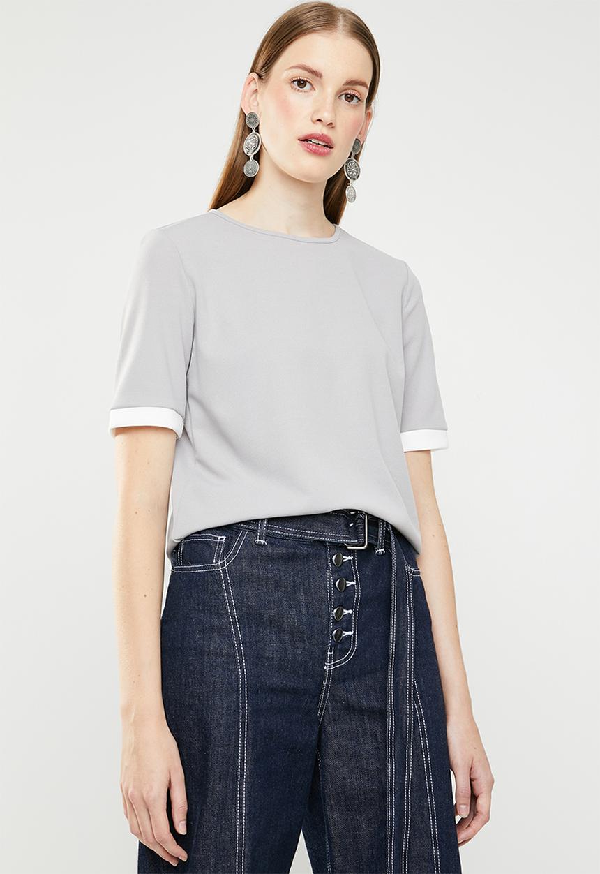 STYLE REPUBLIC - Athleisure T-shirt - grey