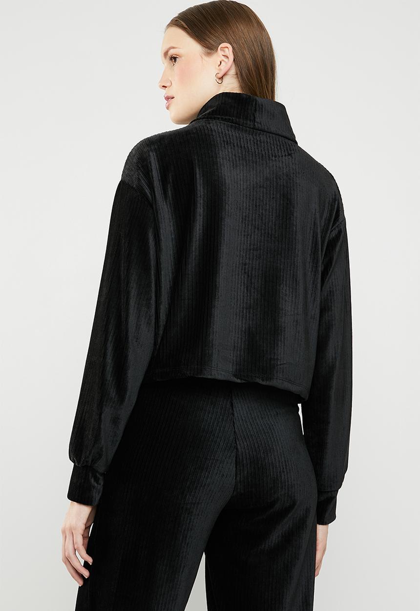Superbalist - Velvour funnel neck top- black