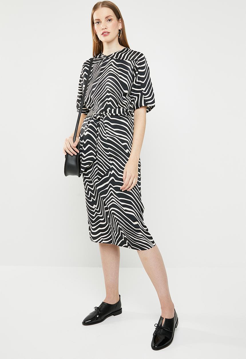 MANGO - Zebra v-neck dress - black & cream