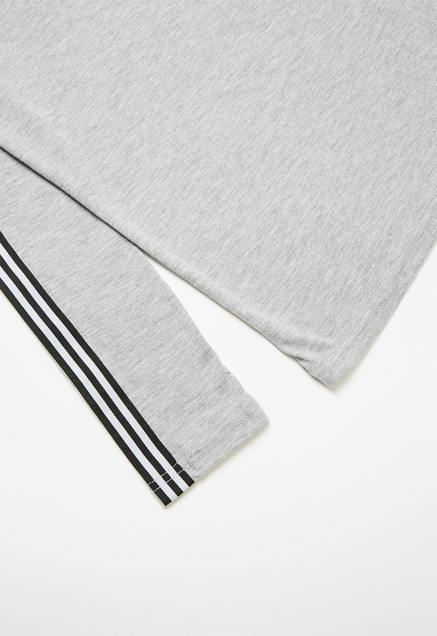 Rebel Republic - Sports long sleeve tape tee with stripe detail - grey