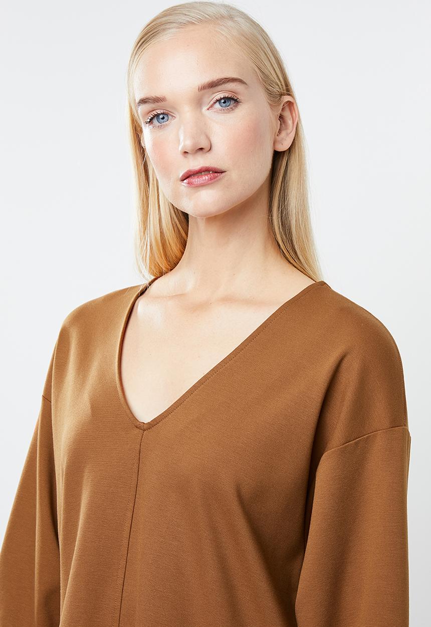 Superbalist - Split hem v-neck tee - tan