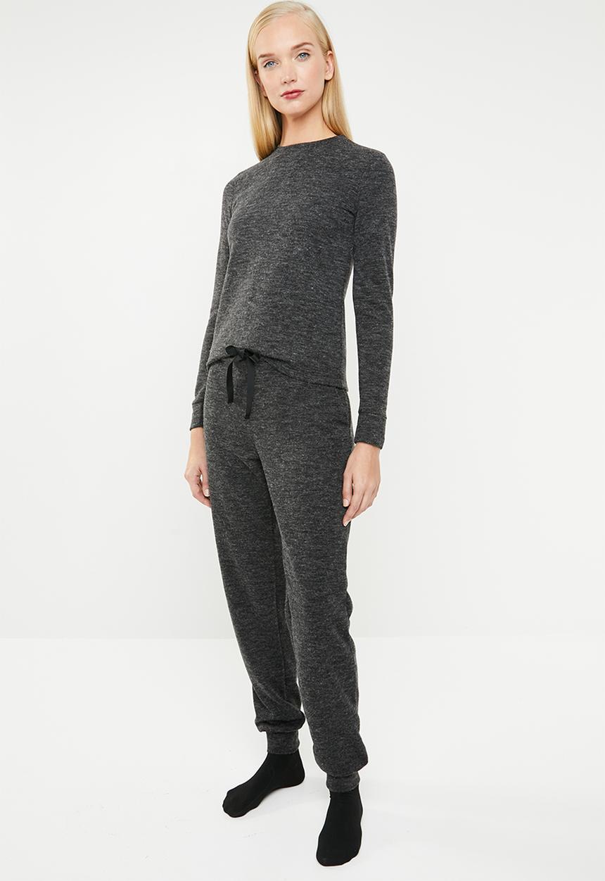 Superbalist - Soft touch sleep set - charcoal 