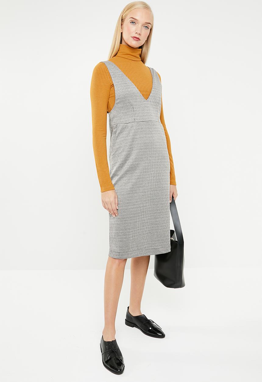 Superbalist - Check pinifore dress - brown 