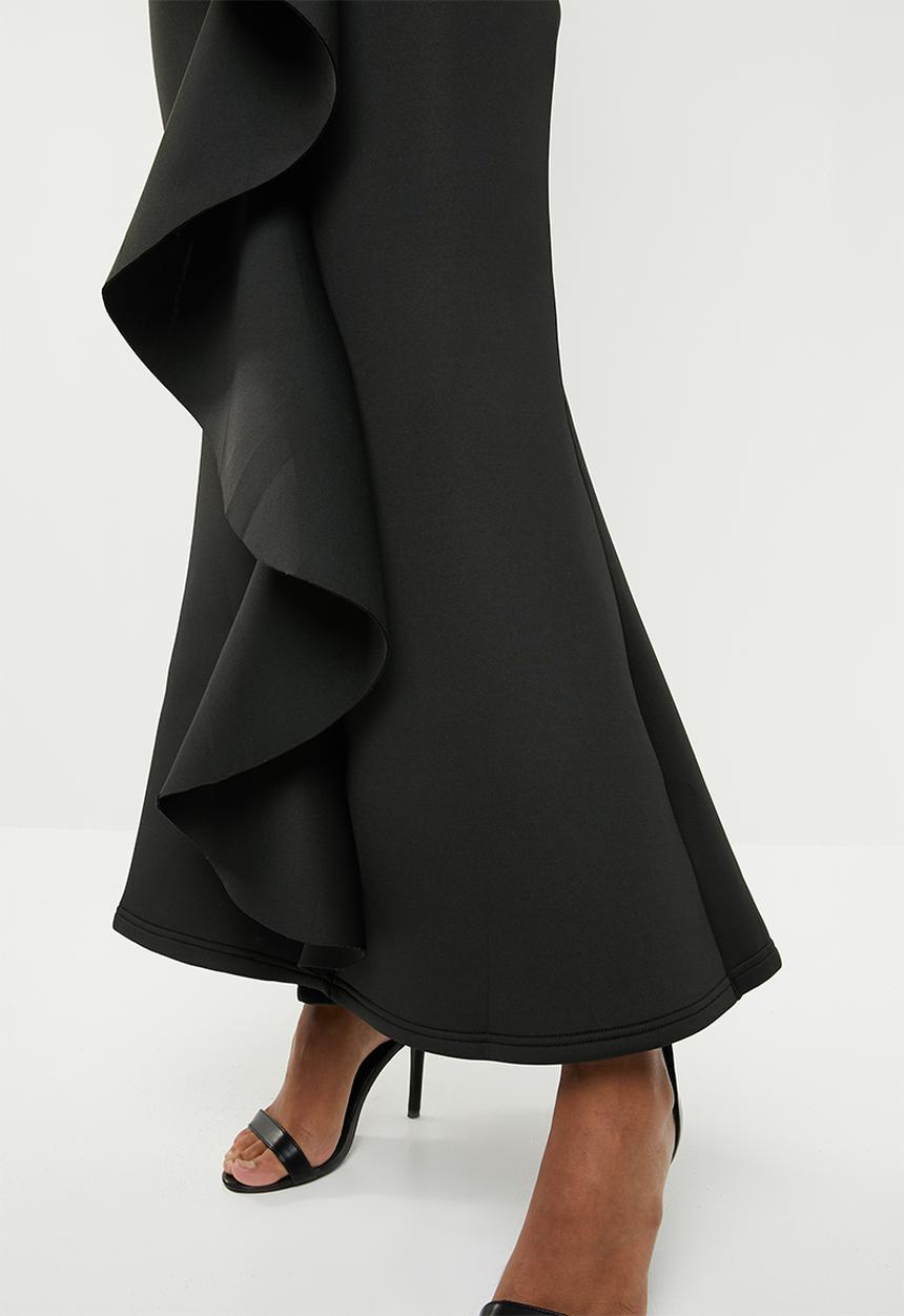 STYLE REPUBLIC - Ruffle detail maxi dress - black
