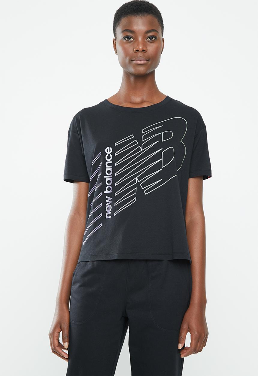 New Balance  - Essential 90's boxy tee - black