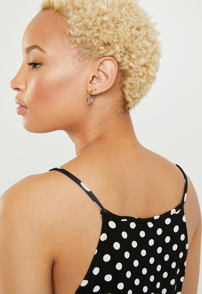 c(inch) - High neck crop top - black & white 