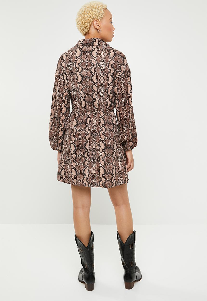 Missguided - Tie waist long sleeve shirt dress snake - brown