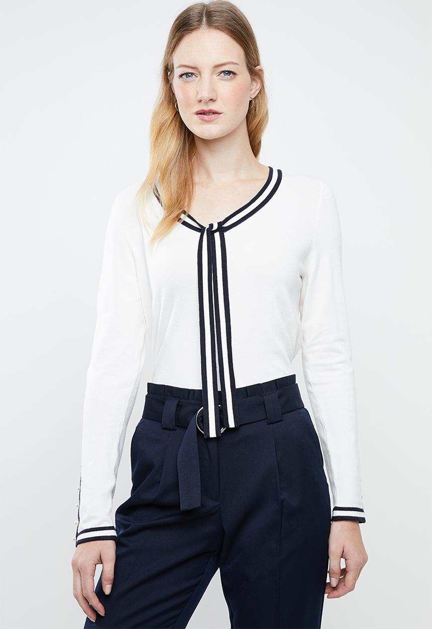 Vero Moda - Lynn glory v-neck knit top - cream