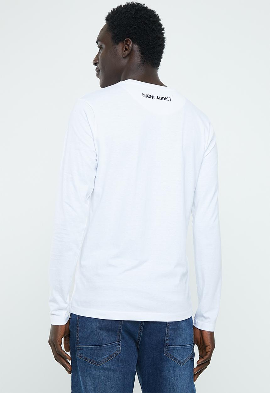 Night Addict - Logan long sleeve tee - white