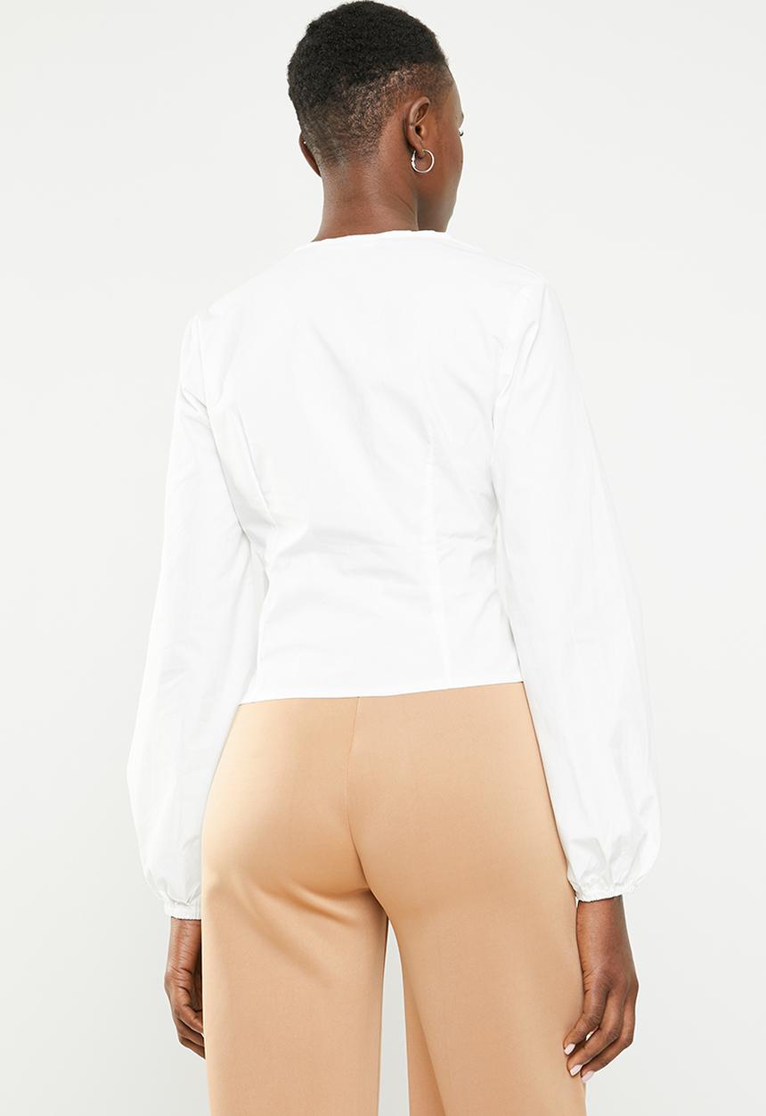 Missguided - Ring front cotton poplin blouse - white