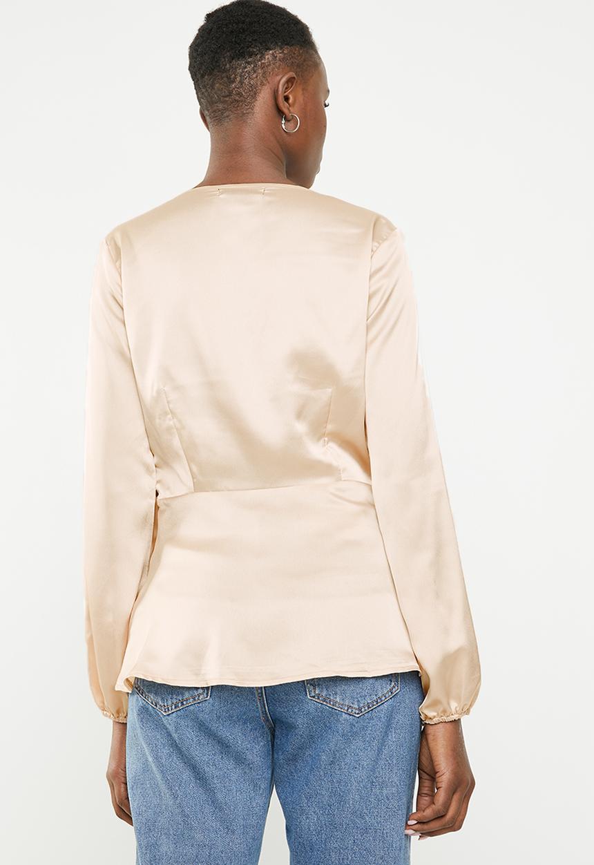 Missguided - Long sleeve wrap side satin blouse - neutral